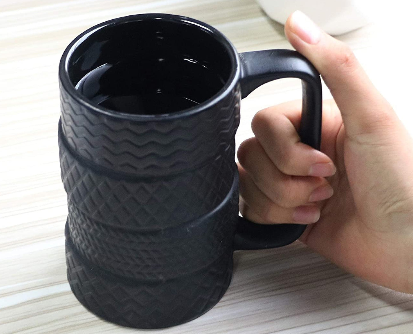 Taza De Ceramica En Forma De Llantas Apiladas Negro Mate