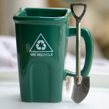 Taza de Céramica Bote Cubo Para Basura Reciclable Creativa con Cuchara en Forma de Pala